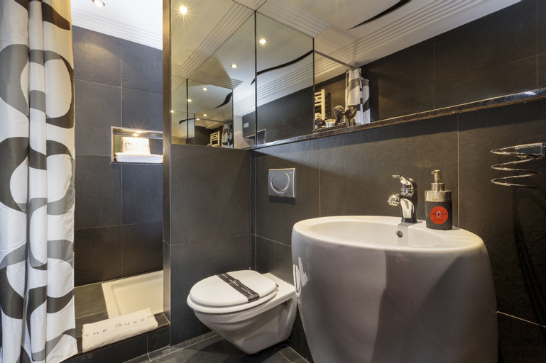 Bathroom 3