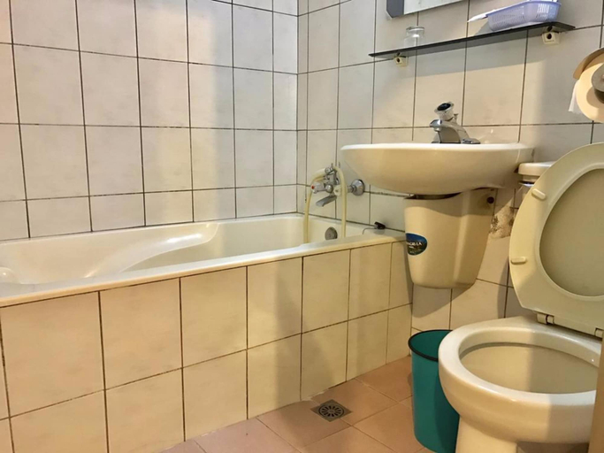 Bathroom 2, Minren Hotel, Nantou