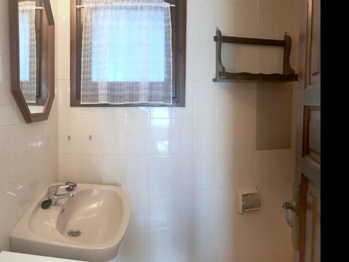 Bathroom 3, Apartamento Jardins I, Girona