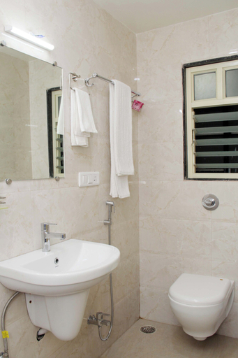 Bathroom, Hotel New Bharti, Aurangabad
