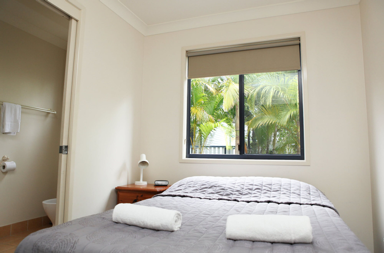 Bedroom 2, Tasman Holiday Parks - Fraser Coast, Hervey Bay - Pt A