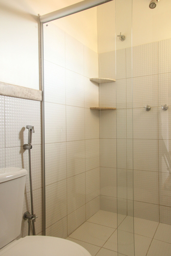 Bathroom, Manaca Flat, Itacaré