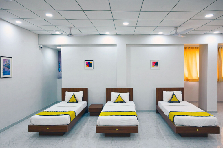 Bedroom 3, The Dorm Inn, Nashik