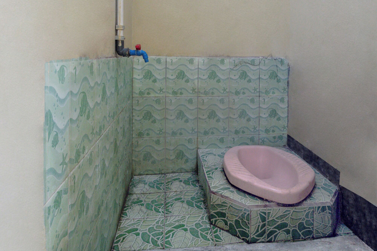 Bathroom, Hotel O Al Mahira Syariah, Majalengka