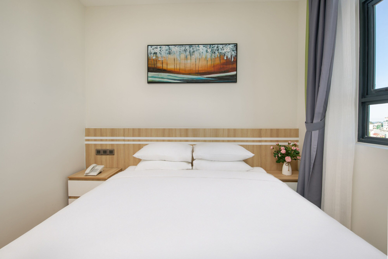 Bedroom 4, Sun River Hotel & Apartment, Da Nang