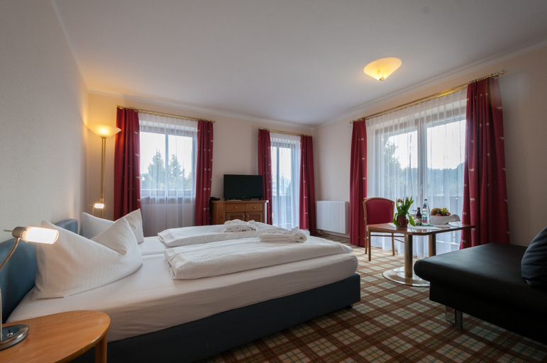 Bedroom 2, Hotel Kuehbergalp, Oberallgäu