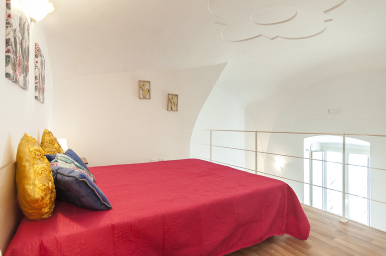 Bedroom 3, Casa Vacanza Madonnella 12, Latina
