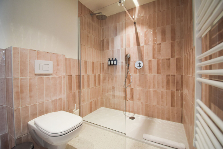 Bathroom 4, C-Hotels Continental, West-Vlaanderen