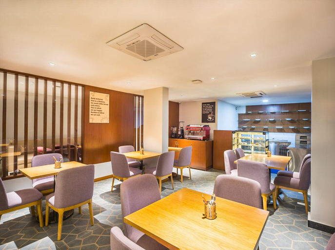 Food & Drinks 5, De Mandarin, Bangalore, Bangalore
