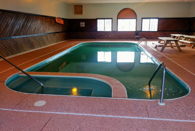 Others 5, Super 8 By Wyndham Portsmouth, Scioto