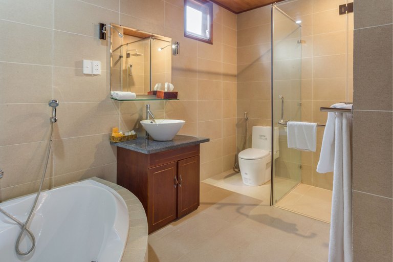 Bathroom 5, Gold Coast Phu Quoc Resort, Phú Quốc