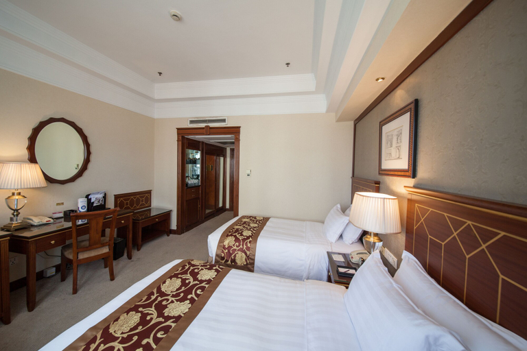 Bedroom 3, Jin Jiang Park Hotel, Shanghai