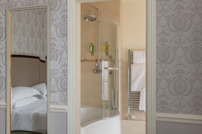 Bathroom 3, The Royal Hotel, Bath and North East Somerset