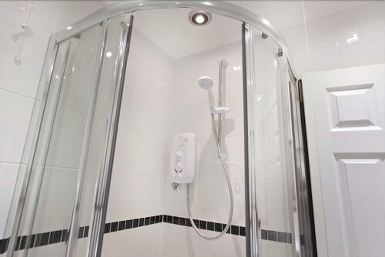 Bathroom 4, Victoria Centre Apartments & Annexe, Nottingham