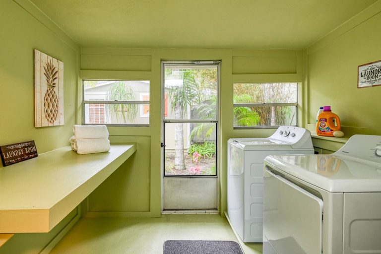 Bathroom 3, The Vedder Cottage, Saint Johns