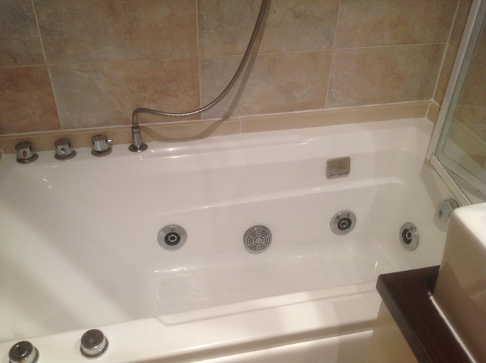 Bathroom, LET 4 U - Azahar II, Castellón