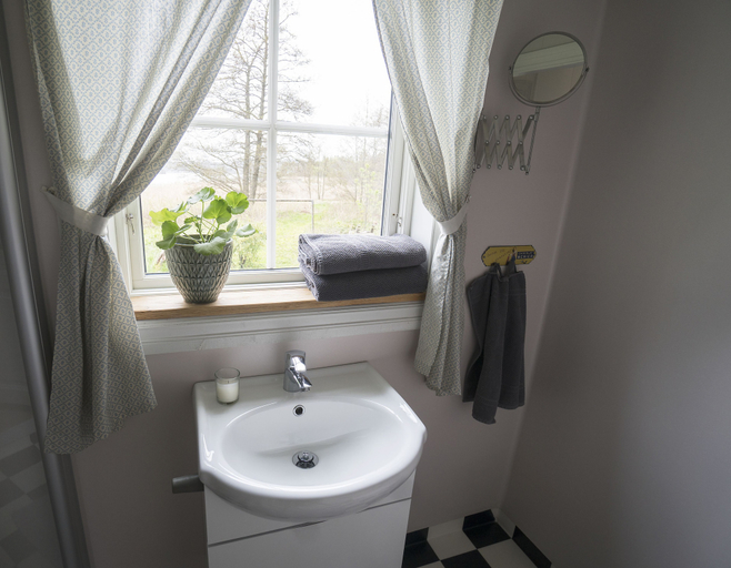 Bathroom 3, Anfasteröd Gårdsvik, Uddevalla