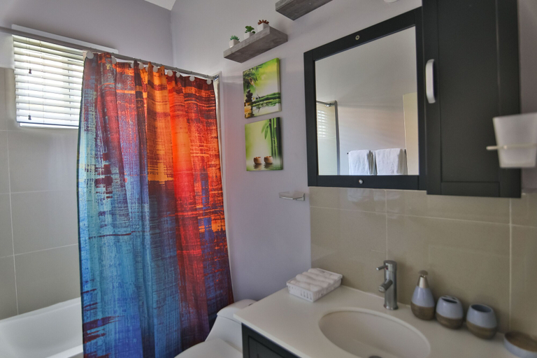 Bathroom, The Golf Oasis II