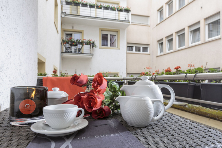 Food & Drinks, The Queen Luxury Apartments - Villa Cortina, Luxembourg