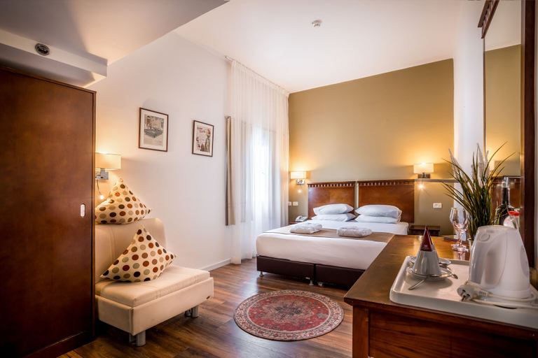 Bedroom 4, Satori Hotel