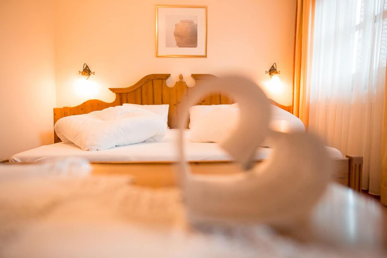 Bedroom 3, Landhotel Schütterbad, Zell am See