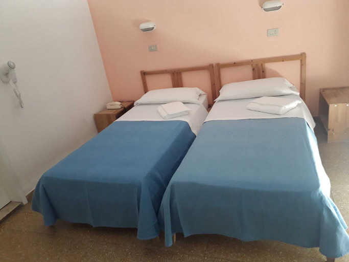 Bedroom 3, Hotel Colombo, Rimini