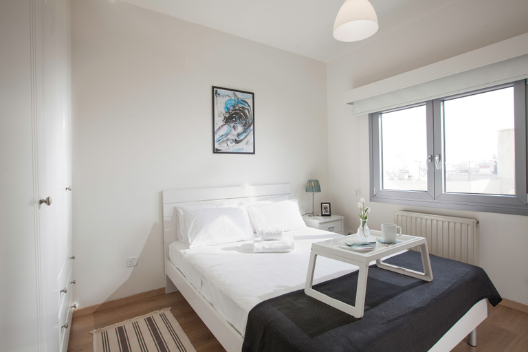 Room 2, Myrtiana Apartments