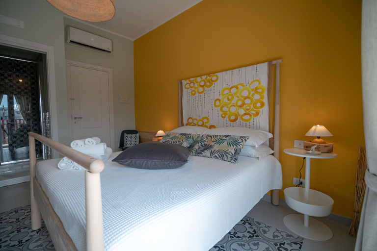 Bedroom 2, Sea Station Polignano Rooms, Bari