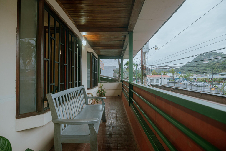 Others 3, Quepos Inn, Aguirre