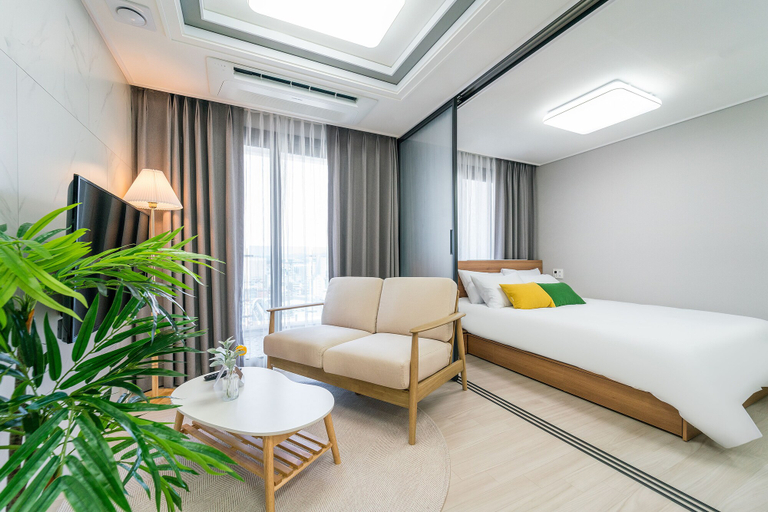 Bedroom 3, Urbanstay Jeju Airport, Jeju