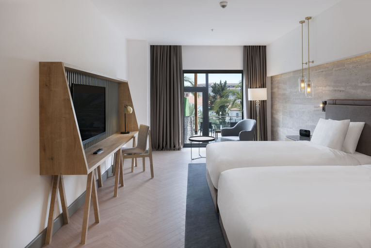 Bedroom 2, DoubleTree by Hilton Antalya-Kemer All-Inclusive Resort, Kemer