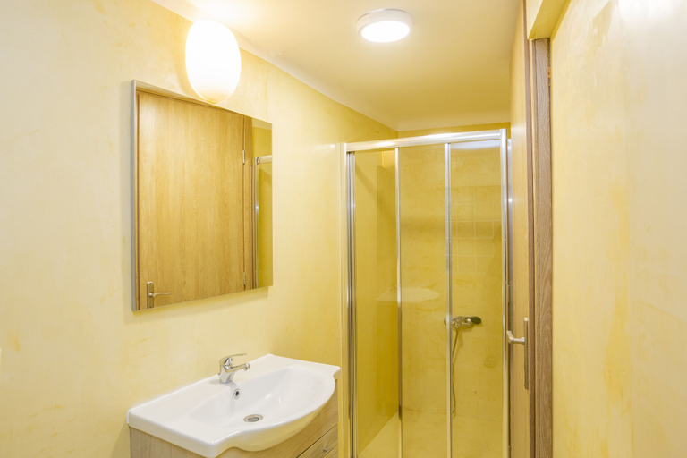 Bathroom 2, Psirri Lofts, Attica