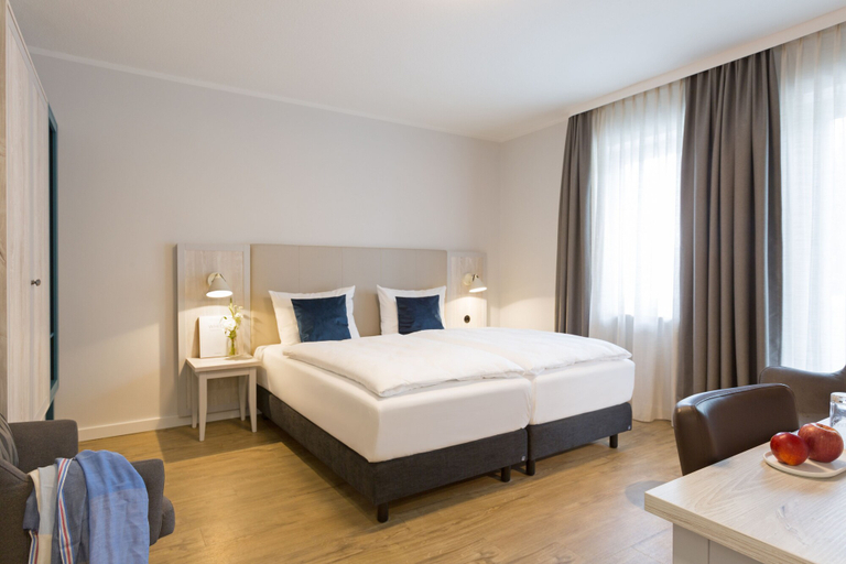 Bedroom 3, Koopmanns Hotel und Lädchen, Vorpommern-Rügen