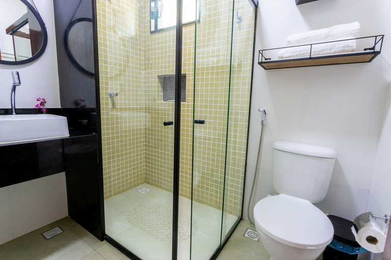 Bathroom 3, Crôa Residence, Maragogi