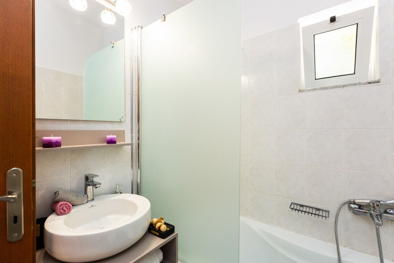 Bathroom 4, Elia Villa, Crete