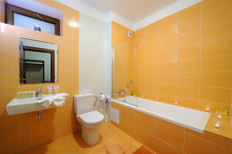 Bathroom 4, Hotel Bystrička, Martin
