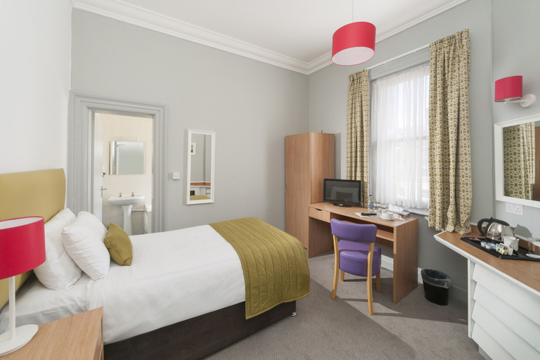Bedroom 3, The George Hotel, Northumberland