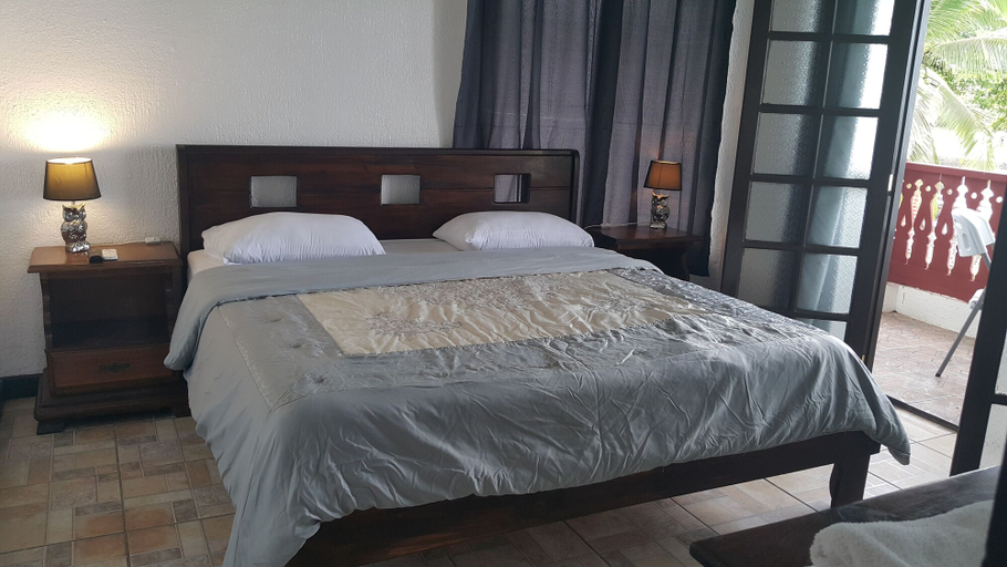 Bedroom 3, Hotel La Cueva De Limón, Limón