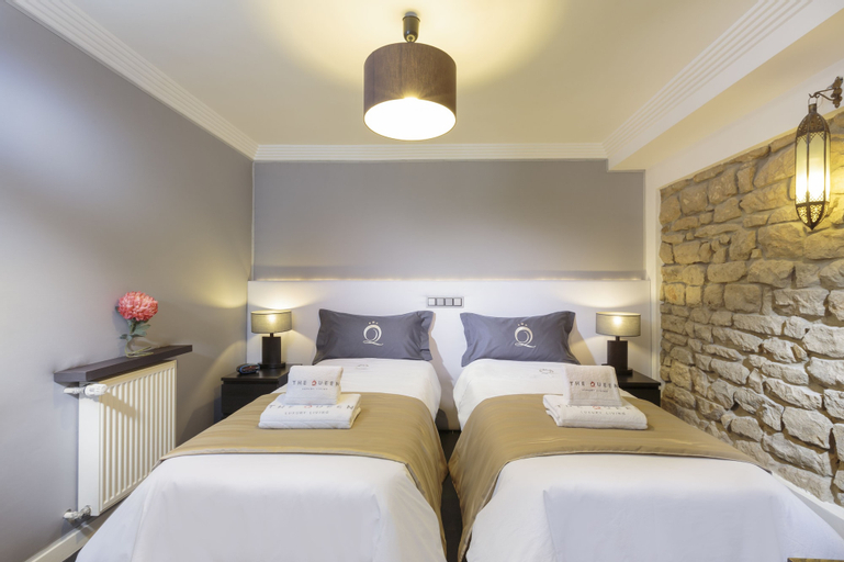 Bedroom 16