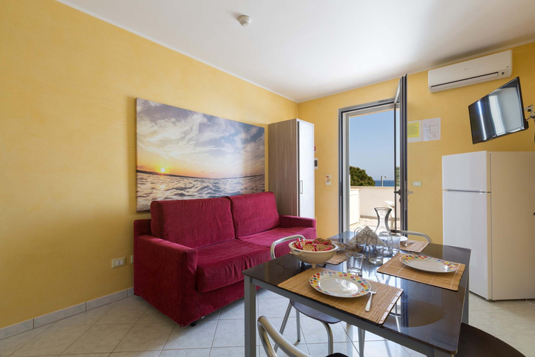 Interior, 2830 Residence Solaris - Bilo Superior Fronte Mare by Barbarhouse, Lecce