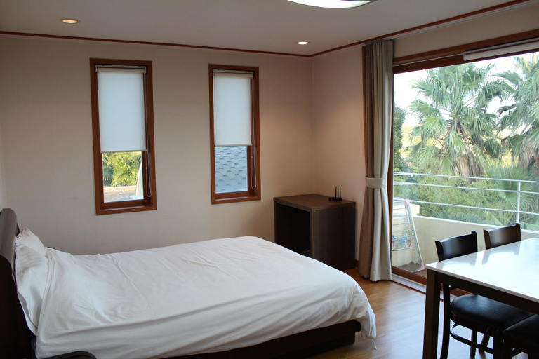 Bedroom 3, Palm Hill Pension, Seogwipo