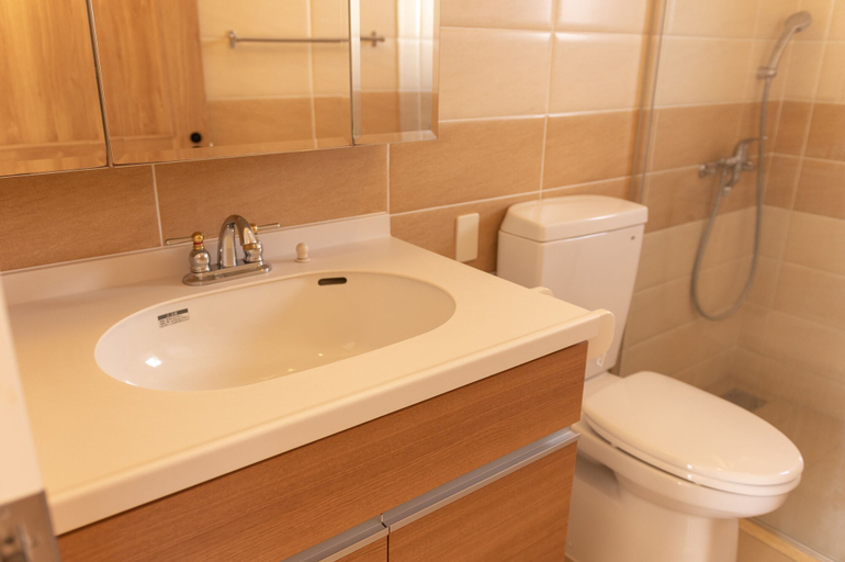 Bathroom 4, D and Stay Resort, Okinawa
