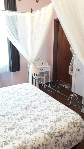 Bedroom 4, B&B Le Mi' Cocche, Lucca