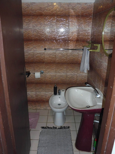 Bathroom 4, Ul. Dinka Trinajstića 10, Pazin