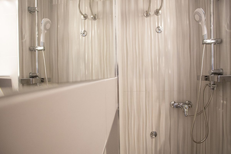 Bathroom 2, Apartment Harizma, Belgrade