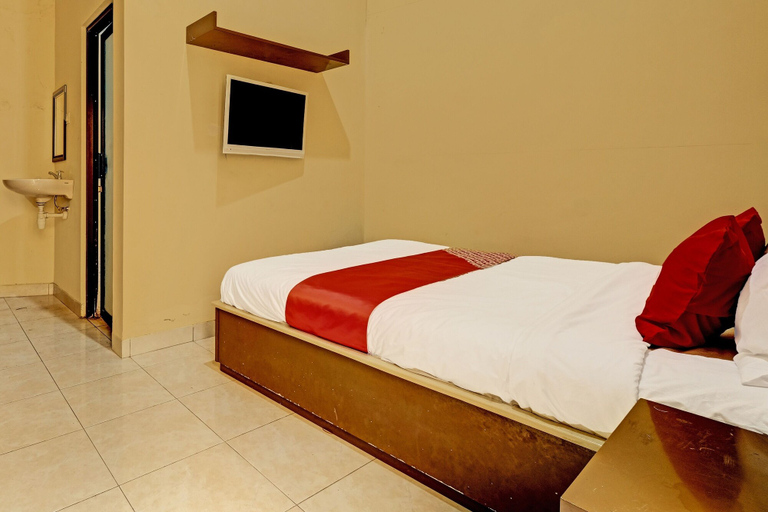 Bedroom 3, OYO 91522 Candi Gebang Guesthouse, Sleman