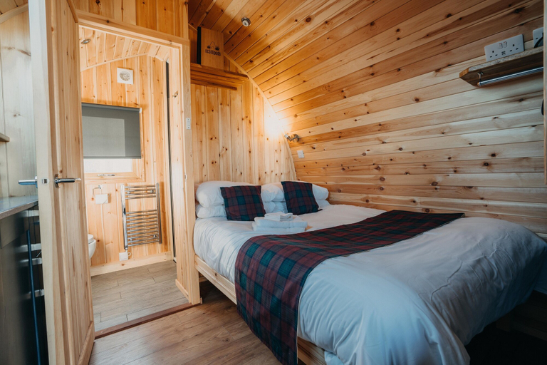 Bedroom 2, North Coast 500 Pods, Highland