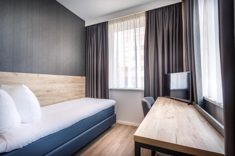 Bedroom 3, Joy Hotel, Amsterdam