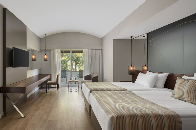 Bedroom 3, Papillon Ayscha Resort & Spa - All Inclusive, Serik