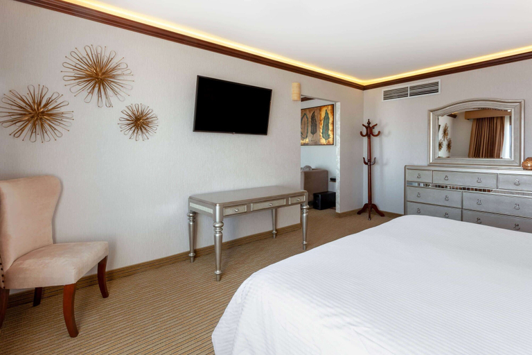 Bedroom 3, Wyndham Torreon, Torreón